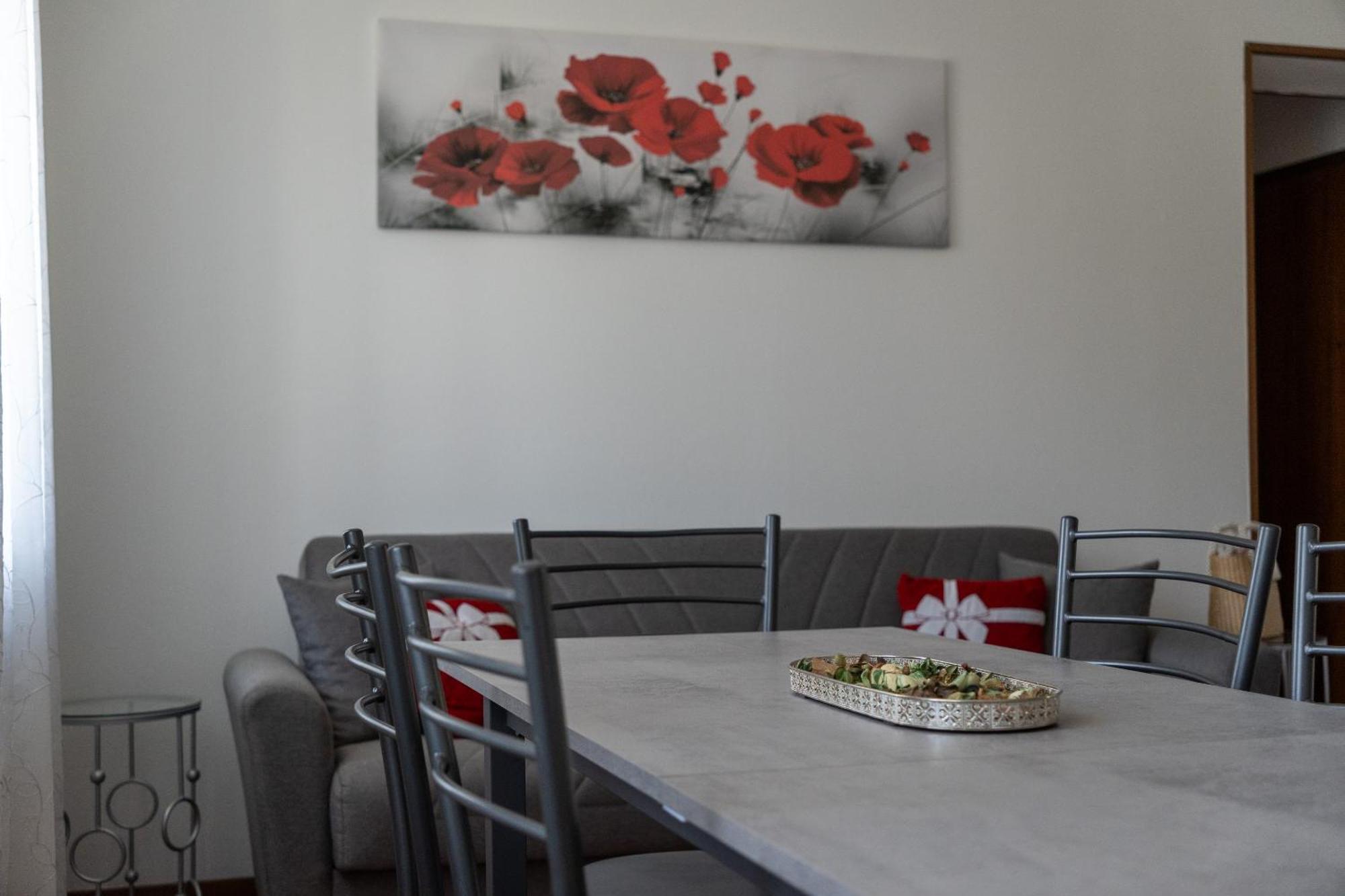 Home Grey Entratico 외부 사진